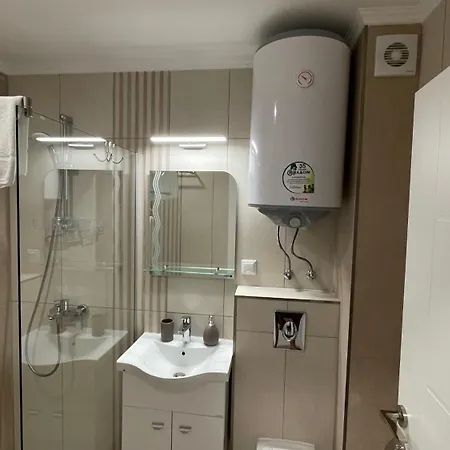 Luxus スヴェティ・ヴラス